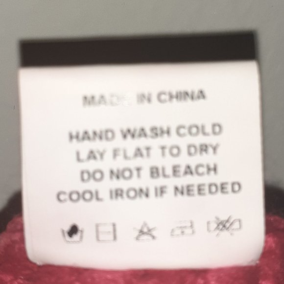 C.H.Y Fashion knitted cropped high low sweater - Picture 8 of 8